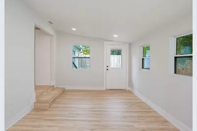 51 6th Street, Shalimar, FL 32579 - Photo 17