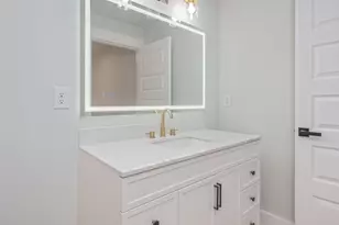 51 6th St, Shalimar, FL 32579 - Photo 15