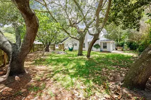 2586 Dana Ct, Shalimar, FL 32579 - Photo 49