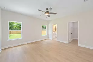 703A Brock Ave, Crestview, FL 32539 - Photo 17