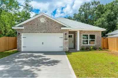 703A Brock Avenue, Crestview, FL 32539 - Photo 1
