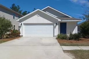 663 Earl Godwin Rd, Freeport, FL 32439 - Photo 1