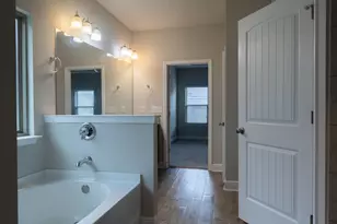 408 Chickadee St, Crestview, FL 32539 - Photo 27