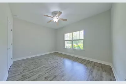 8528 Carlos Street, Navarre, FL 32566 - Photo 17