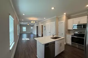 202 Date Palm Ln, Freeport, FL 32439 - Photo 7