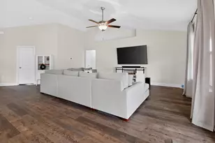 2214 Jernigan Dr, Crestview, FL 32536 - Photo 15