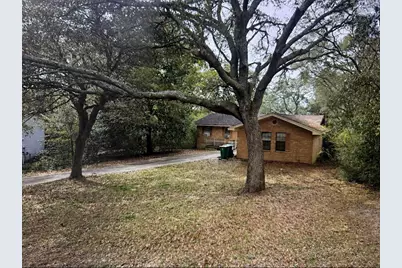 209 Ashley Drive, Crestview, FL 32536 - Photo 1