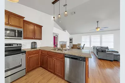 131 Bronze Circle, Crestview, FL 32539 - Photo 7