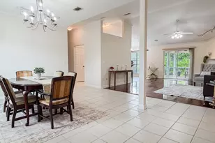 4041 Broken Arrow Ct, Destin, FL 32541 - Photo 3