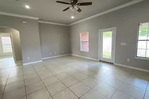 314 Friar Tuck Rd, Mary Esther, FL 32569 - Photo 7