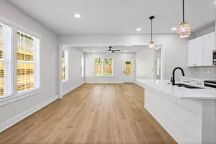 308 A Okaloosa Ave, Valparaiso, FL 32580 - Photo 7
