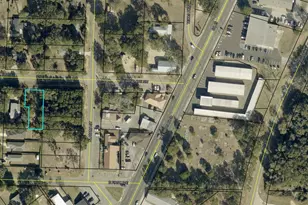 416 E 2nd Ave, Crestview, FL 32536 - Photo 1