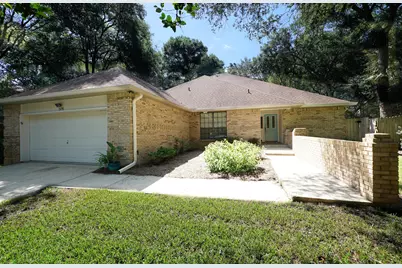 1695 Parkside Circle, Niceville, FL 32578 - Photo 3