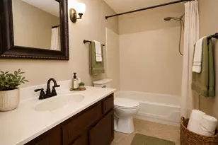 1695 Parkside Cir, Niceville, FL 32578 - Photo 23