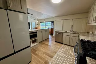 209 SE Hood Ave, Fort Walton Beach, FL 32548 - Photo 9