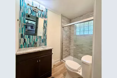 209 SE Hood Avenue, Fort Walton Beach, FL 32548 - Photo 7