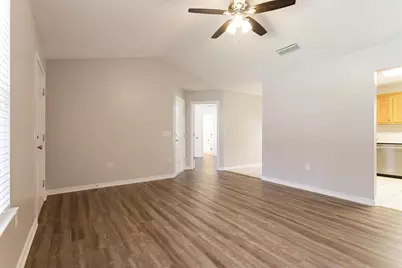 7282 Birdie Lane, Milton, FL 32570 - Photo 7