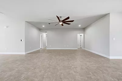 4642 Chanan Drive, Crestview, FL 32539 - Photo 11
