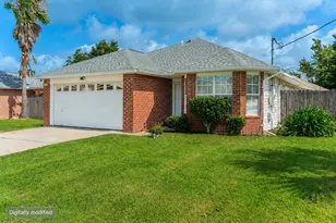 411 Peregrine Ct, Mary Esther, FL 32569 - Photo 3