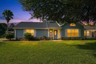 1908 Heartland Dr, Fort Walton Beach, FL 32547 - Photo 1