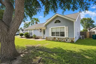 1908 Heartland Dr, Fort Walton Beach, FL 32547 - Photo 5