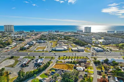 105 Armstrong Circle, Panama City Beach, FL 32413 - Photo 5