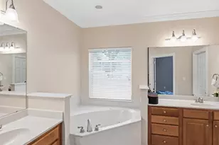 1610 Ibiza Cove, Niceville, FL 32578 - Photo 21