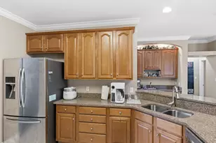 1610 Ibiza Cove, Niceville, FL 32578 - Photo 7