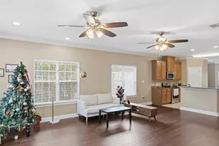 1610 Ibiza Cove, Niceville, FL 32578 - Photo 15