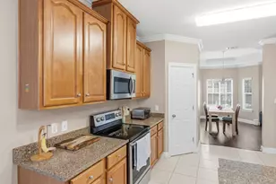1610 Ibiza Cove, Niceville, FL 32578 - Photo 9