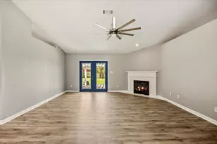 7280 Mossy Oaks Ct, Navarre, FL 32566 - Photo 3