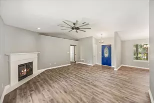 7280 Mossy Oaks Ct, Navarre, FL 32566 - Photo 7
