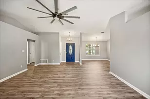 7280 Mossy Oaks Ct, Navarre, FL 32566 - Photo 9