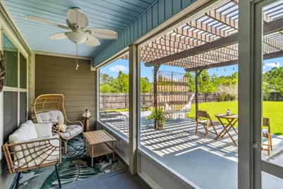 8170 Tavira Street, Navarre, FL 32566 - Photo 33