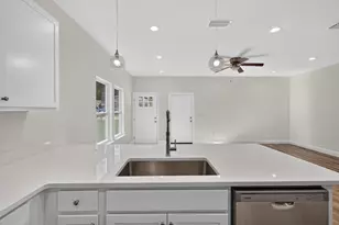507 Scott Ln, Fort Walton Beach, FL 32547 - Photo 11