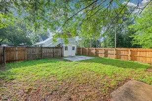 198 E 1st Ave, Crestview, FL 32536 - Photo 25