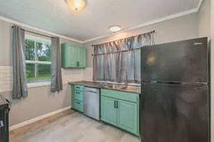 198 E 1st Ave, Crestview, FL 32536 - Photo 11