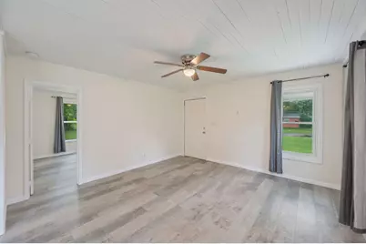 198 E 1st Avenue #B, Crestview, FL 32536 - Photo 7