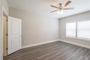 328 Date Palm Ln, Freeport, FL 32439 - Photo 19