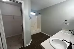 4769 Coronado Cir, Crestview, FL 32539 - Photo 13