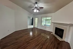 4769 Coronado Cir, Crestview, FL 32539 - Photo 3