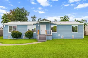 2318 Kings Ave, Panama City, FL 32405 - Photo 1
