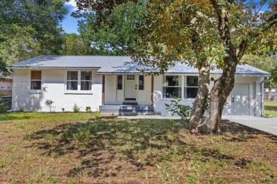 226 NE Bradley Drive, Fort Walton Beach, FL 32547 - Photo 3