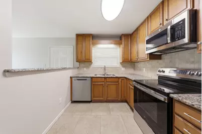 37 E Bradley Street #UNIT 16, Miramar Beach, FL 32550 - Photo 11