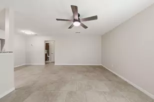37 E Bradley St, Miramar Beach, FL 32550 - Photo 9