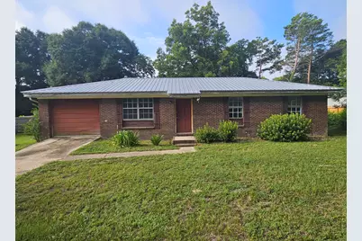 2942 NE 2nd Avenue, Crestview, FL 32539 - Photo 1