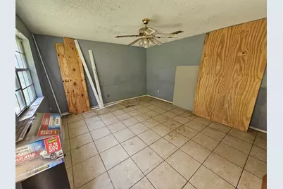 2942 NE 2nd Avenue, Crestview, FL 32539 - Photo 3