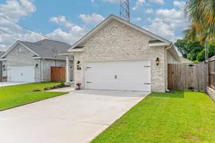 936 Harrelson Dr, Fort Walton Beach, FL 32547 - Photo 45