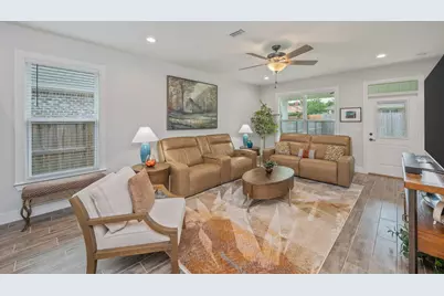 936 Harrelson Drive, Fort Walton Beach, FL 32547 - Photo 9