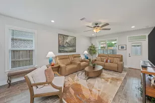 936 Harrelson Dr, Fort Walton Beach, FL 32547 - Photo 9